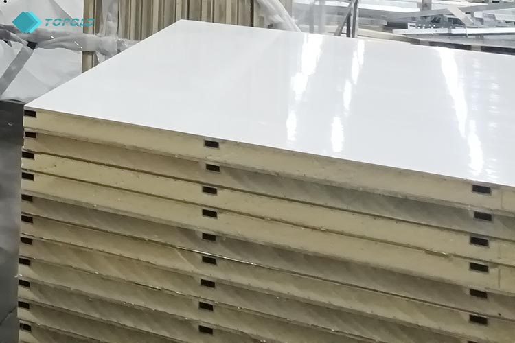 Read more about the article Panneaux de carrosserie pour camions de réparation mobiles